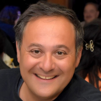 Headshot of Elliott, EMEA Service Provider Leader at Itential, helping service providers manage complexity at scale and drive efficiency through network automation.